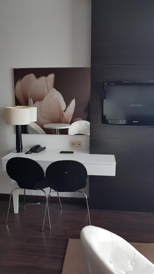 Apartament Prywatny Salon Z Aneksem Kuchennym I Sypialnia W Hotelu Diva Kołobrzeg Exterior foto